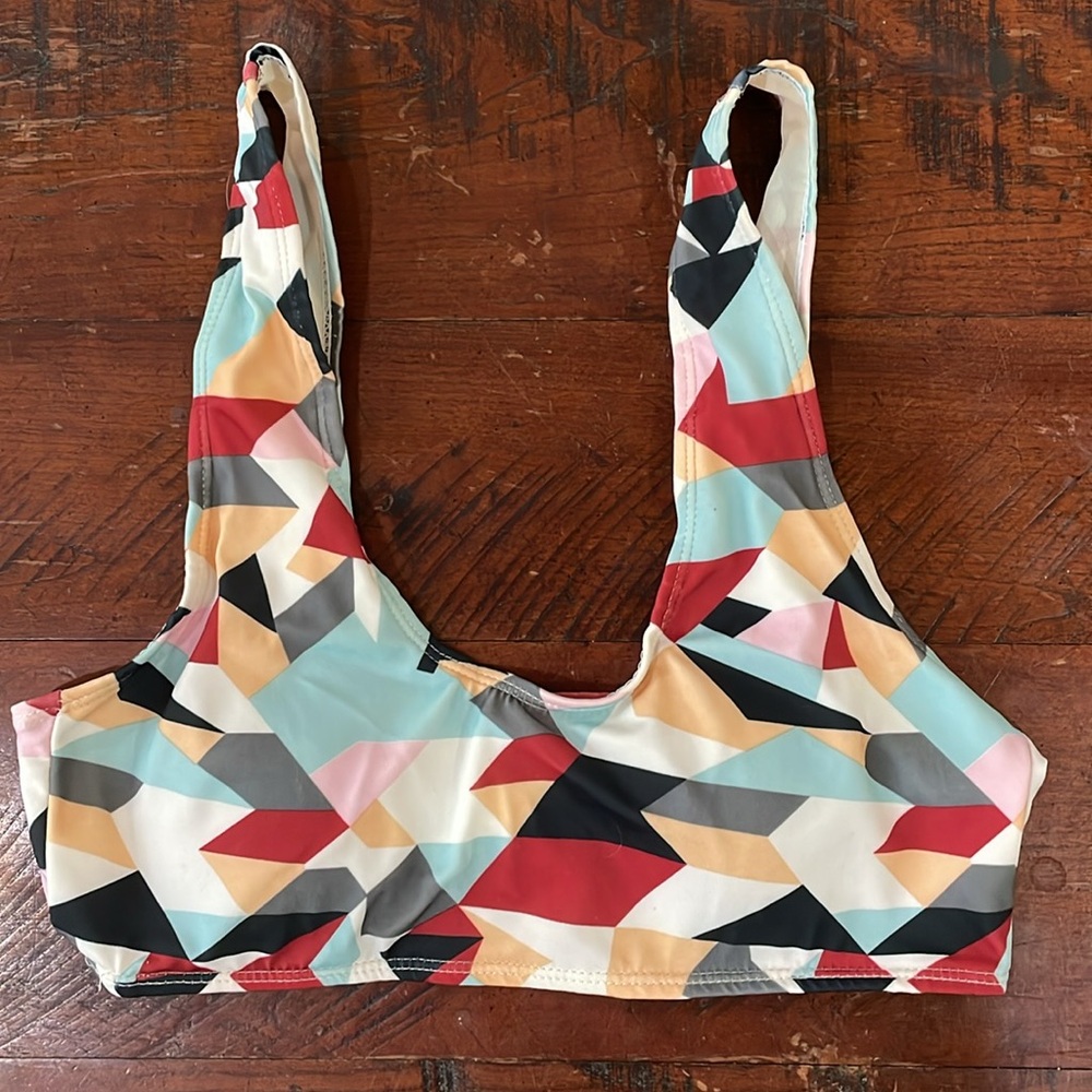 Geometric Bikini - Picture 3 of 6